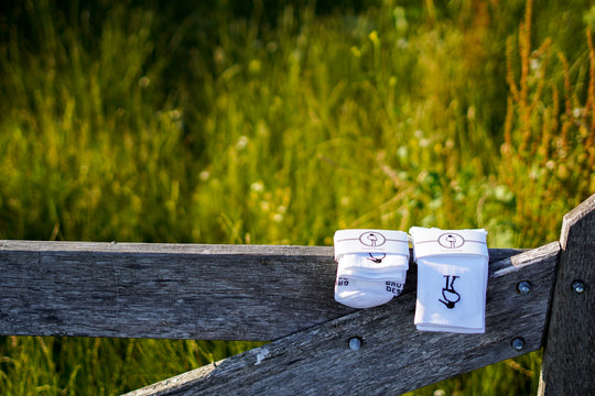 Open afbeelding in diavoorstelling Strak Wit | Low Cut SALE 50% (licht verkleurd)