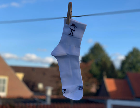 Open afbeelding in diavoorstelling Strak Wit | Low Cut SALE 50% (licht verkleurd)